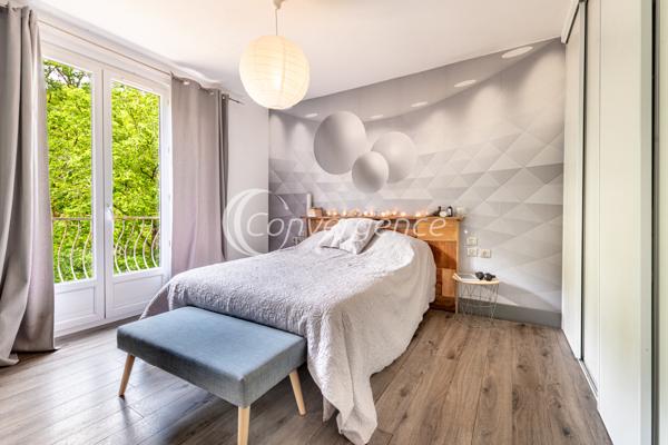 Maison
                                                                                                                                                                                                                                                                                                                        5 pièce(s)                                                                                                                                                                                                          3 chambre(s)                                                                                                                                                                                                          133  m²