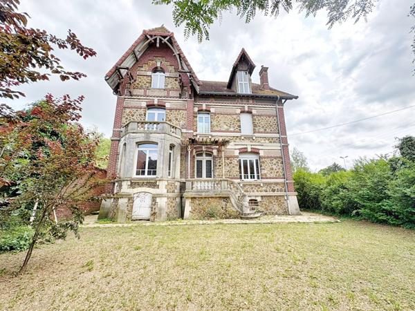 Propriété d'exception des années quarante sur la commune d'Ailly-sur-noye