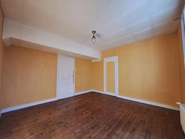 Maison à rénover - 104m² - LES QUATRE ROUTES DU LOT (46)