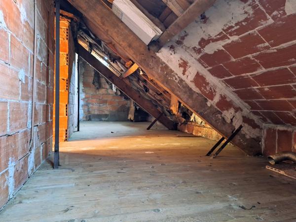 Maison à rénover - 104m² - LES QUATRE ROUTES DU LOT (46)