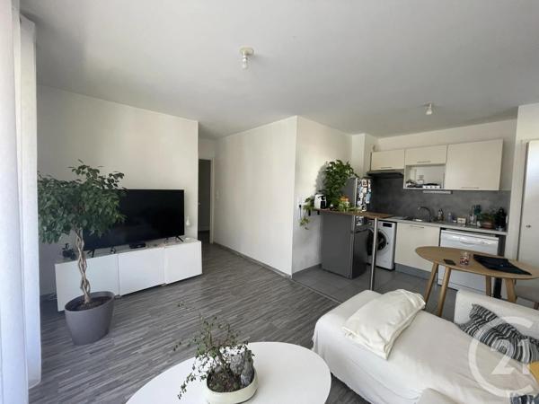 Appartement T2 à vendre  2 pièces - 43,68 m 2   VANNES  - 56