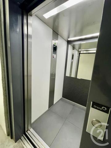 Appartement T2 à vendre  2 pièces - 43,68 m 2   VANNES  - 56