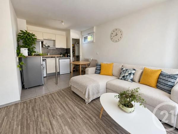 Appartement T2 à vendre  2 pièces - 43,68 m 2   VANNES  - 56