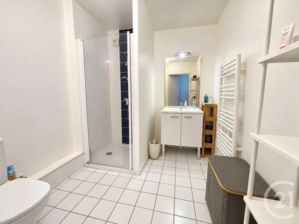 Appartement T2 à vendre  2 pièces - 43,68 m 2   VANNES  - 56