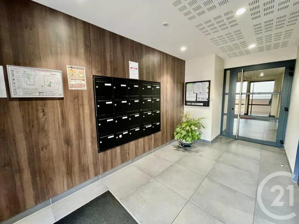 Appartement T2 à vendre  2 pièces - 43,68 m 2   VANNES  - 56