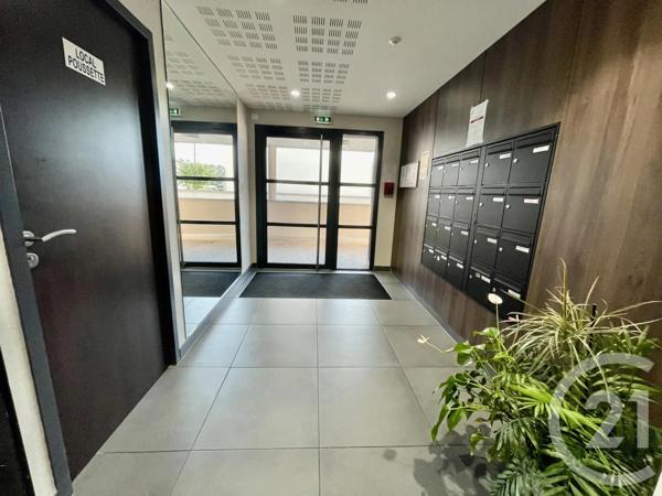 Appartement T2 à vendre  2 pièces - 43,68 m 2   VANNES  - 56