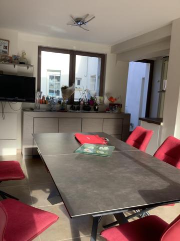 Maison à CLERMONT, 60600 - 7 pièces 242m²