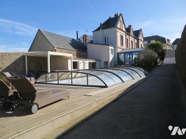 A 2 pas du centre-ville et de la gare de VIRE NORMANDIE 