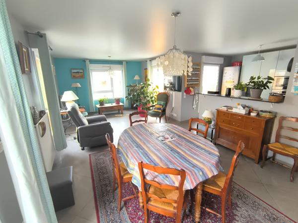 Appartement Massy 5 pièce(s) 95.07 m2 revisité en double salon 3 chambres