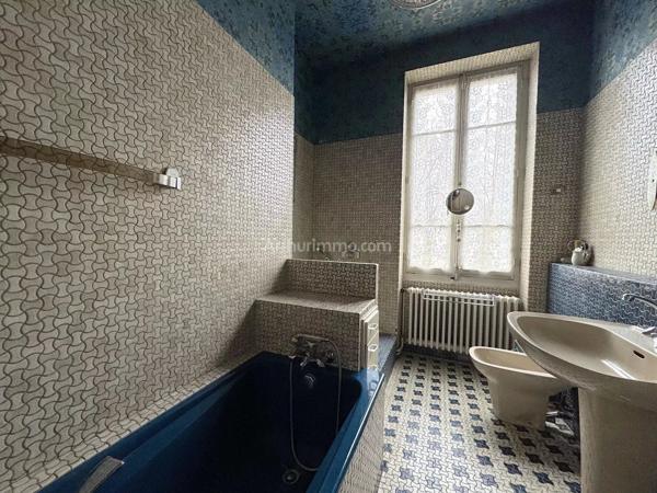 Vente Maison 8 pièces 261 m2 à Morestel