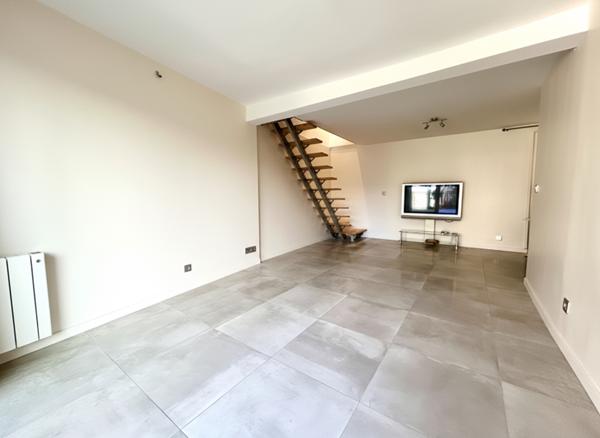 Maison - Centre-Ville - DPE D - ENTIEREMENT RENOVEE