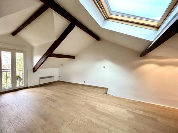 Maison - Centre-Ville - DPE D - ENTIEREMENT RENOVEE