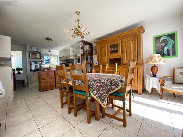 Maison individuelle à vendre à Vayres en Gironde (33870), ref : 11633/480