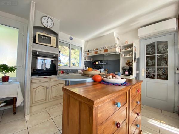 Maison individuelle à vendre à Vayres en Gironde (33870), ref : 11633/480