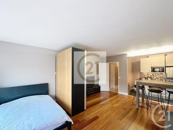 Appartement F2 à vendre  2 pièces - 42,63 m2 ST CLOUD - 92