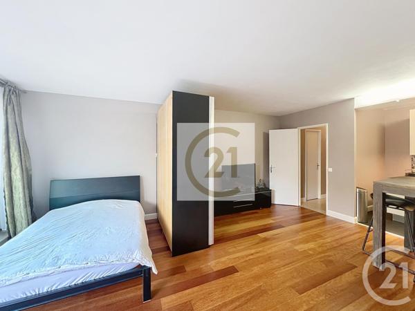 Appartement F2 à vendre  2 pièces - 42,63 m2 ST CLOUD - 92