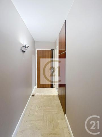 Appartement F2 à vendre  2 pièces - 42,63 m2 ST CLOUD - 92