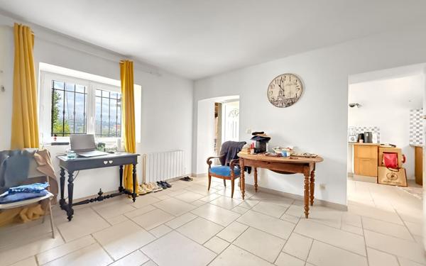 Maison à vendre    7 pièces • 260 m2 La Colle-sur-Loup