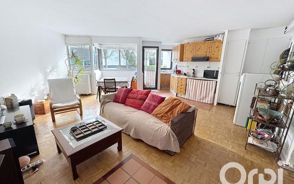 Appartement à vendre    2 pièces • 57,15 m2 Clamart