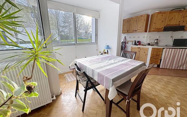 Appartement à vendre    2 pièces • 57,15 m2 Clamart
