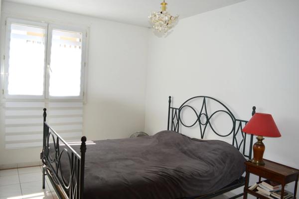 Marseille : Chartreux/Conseil Départemental T3 64m2 2éme étage Ascenseur,