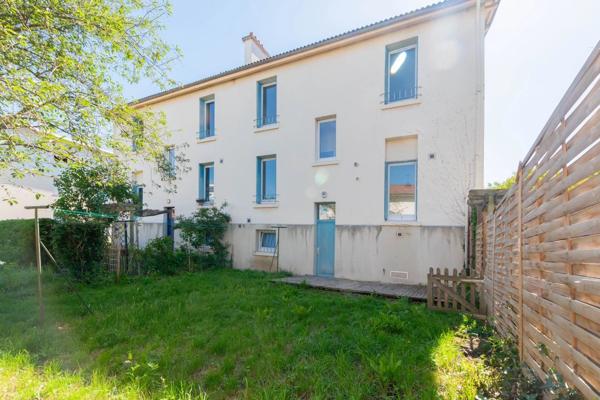 Vente                                                      Maison
                        
                     3 pièces                      71 m2                     à Clermont-Ferrand