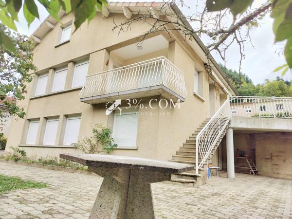 Villa 9 pièce(s) 5 chambre(s) 198 m²