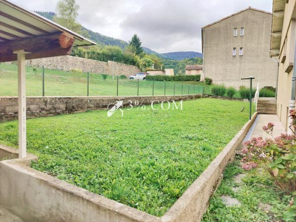 Villa 9 pièce(s) 5 chambre(s) 198 m²