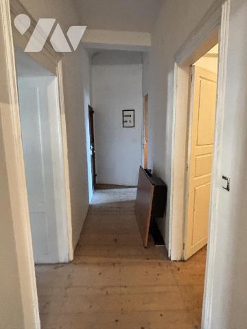 SAINT EGREVE - La Monta - Bâtisse de 1870 à rénover – 273 m² + combles, terrain de 2050 m²