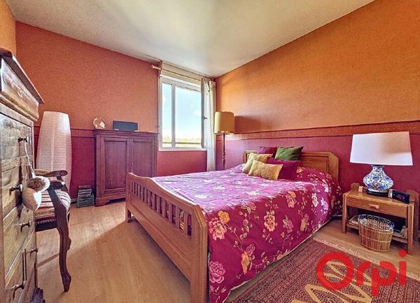 Appartement à vendre    4 pièces • 98,90 m2 Châtenay-Malabry