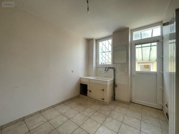 Maison à vendre à Rouessé-Fontaine dans la Sarthe (72610), ref : 72126-3129