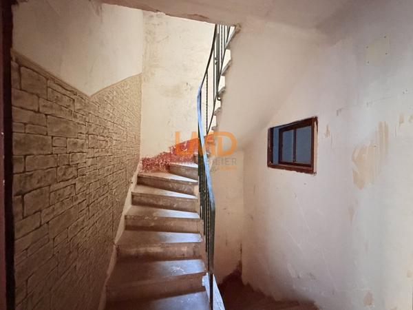 Maison de village 105 m2 T5 avec terrasse à Thuir