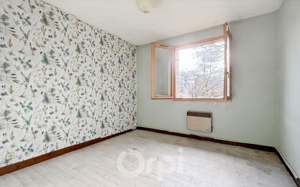 Maison à vendre    5 pièces • 97,70 m2 Saint-Priest-Taurion