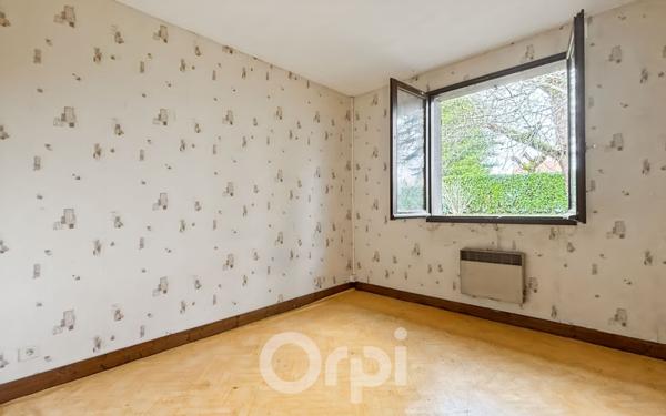 Maison à vendre    5 pièces • 97,70 m2 Saint-Priest-Taurion