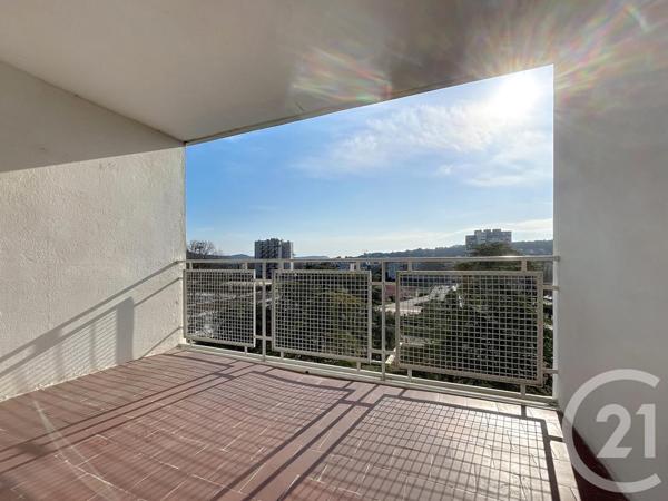Appartement T4 à vendre  4 pièces - 96,65 m2 BAGNOLS SUR CEZE - 30