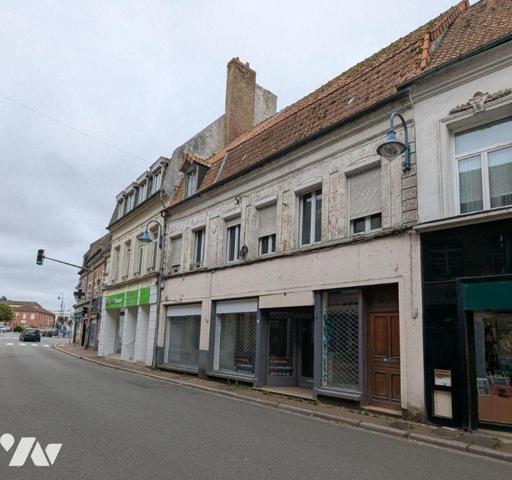 A VENDRE - Pas-de-Calais - ST POL/TERNOISE CENTRE-VILLE - IMMEUBLE A USAGE MIXTE DE COMMERCE ET...