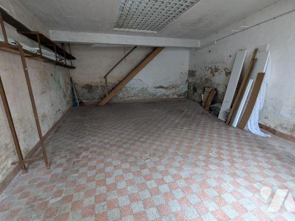 A VENDRE - Pas-de-Calais - ST POL/TERNOISE CENTRE-VILLE - IMMEUBLE A USAGE MIXTE DE COMMERCE ET...
