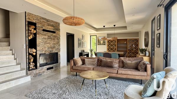 Maison à vendre 8 pièces 214 m² Malemort-du-Comtat