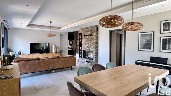 Maison à vendre 8 pièces 214 m² Malemort-du-Comtat