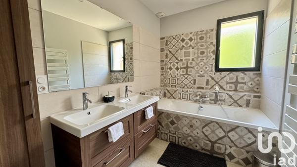 Maison à vendre 8 pièces 214 m² Malemort-du-Comtat