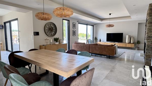 Maison à vendre 8 pièces 214 m² Malemort-du-Comtat