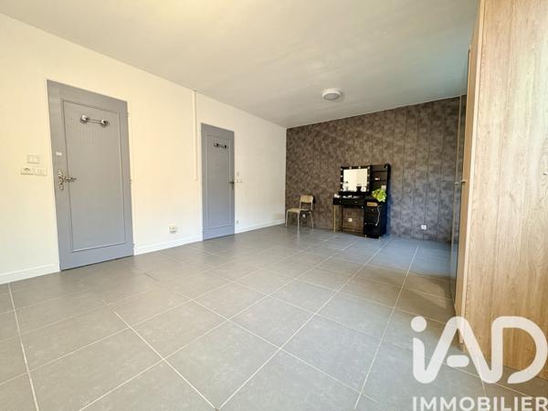 Maison à vendre 6 pièces 152 m² Saint-Amand-Montrond