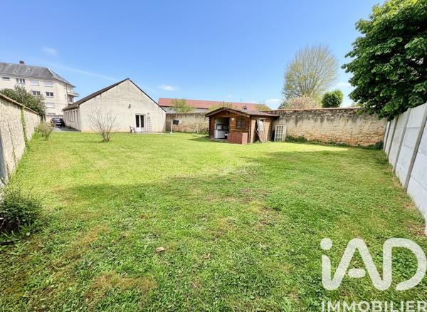 Maison à vendre 6 pièces 152 m² Saint-Amand-Montrond