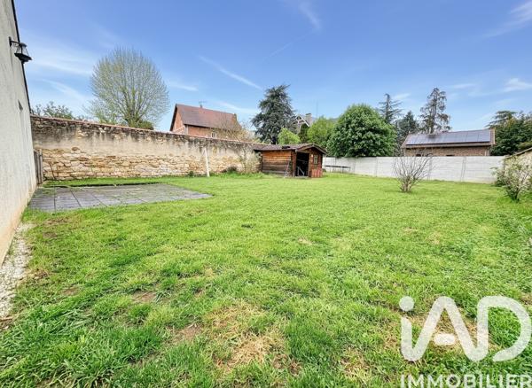 Maison à vendre 6 pièces 152 m² Saint-Amand-Montrond