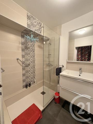 Appartement T4 à vendre  4 pièces - 88,07 m2 VENISSIEUX - 69