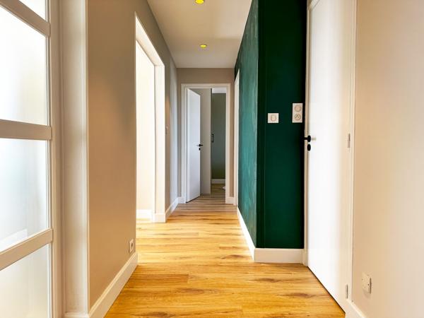 Vente
                Appartement110 m² - 5 Pièces -
                    SAINT LO (50000)