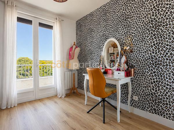 Vente
                Appartement110 m² - 5 Pièces -
                    SAINT LO (50000)