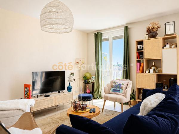 Vente
                Appartement110 m² - 5 Pièces -
                    SAINT LO (50000)