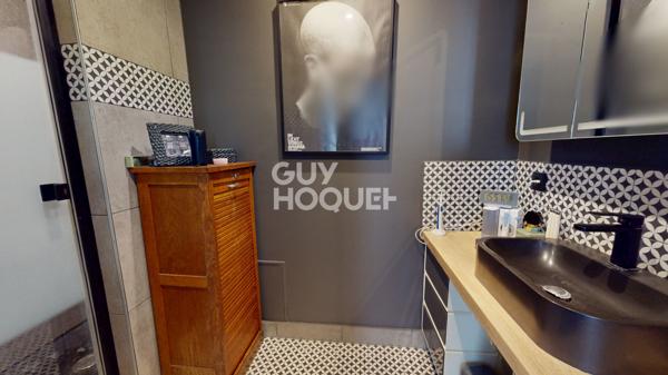 MAISON M6 - CENTRE VILLE DE ROMAINVILLE - CHARME DE L'ANCIEN - SANS TRAVAUX - AVEC PARKING ET JARDIN