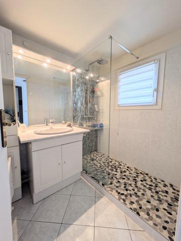 TRES JOLIE MAISON DE VILLE